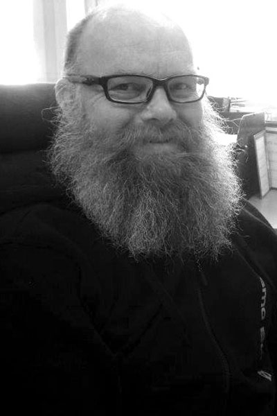 Hans Petter, Daglig leder